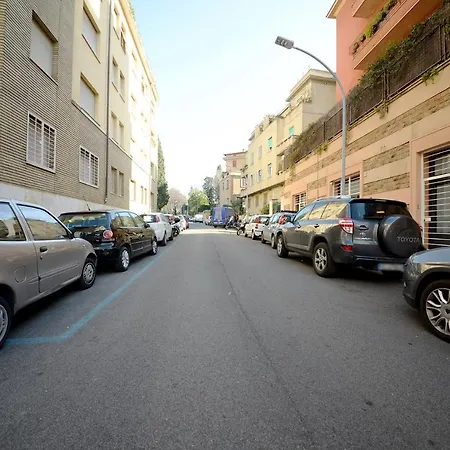 Apartament San Saba Street 52 *