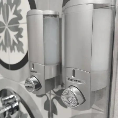 Apartament San Saba Street 52