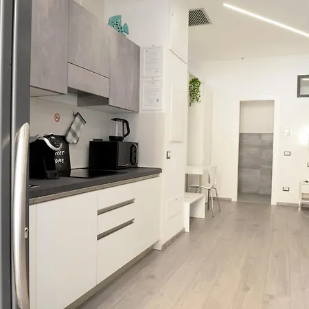 Apartament San Saba Street 52