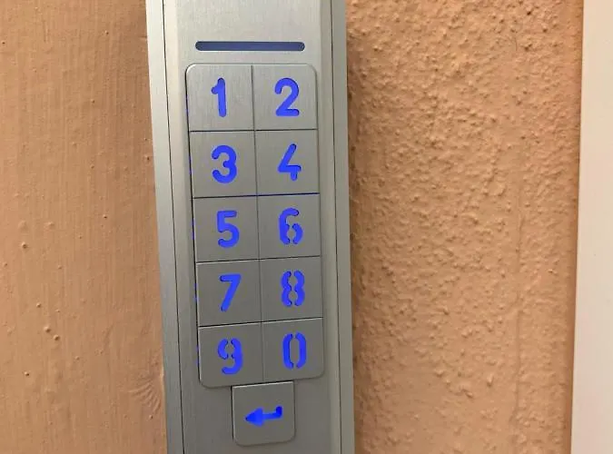 Apartment San Saba Street 52