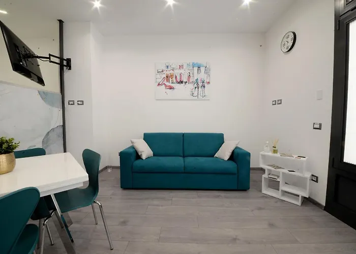 Apartment San Saba Street 52