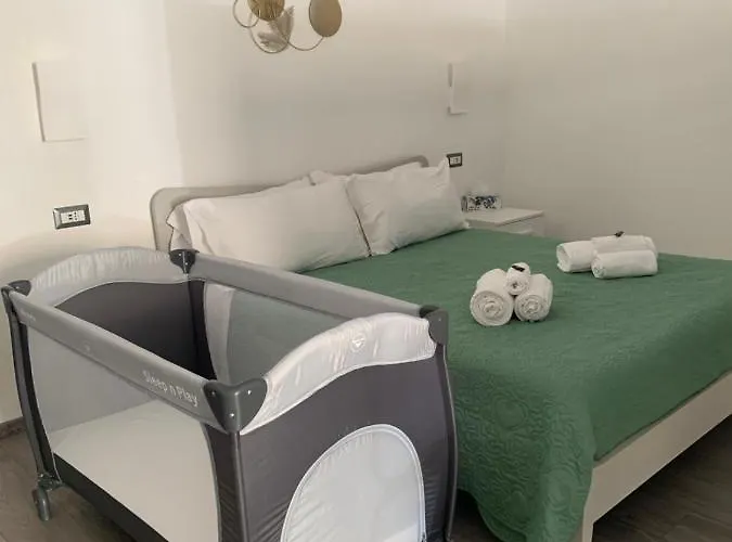 San Saba Street 52 Apartment