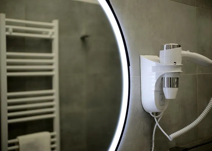 San Saba Street 52 Apartment