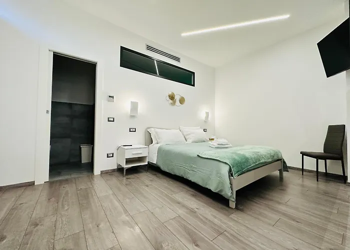 San Saba Street 52 Apartment Rom